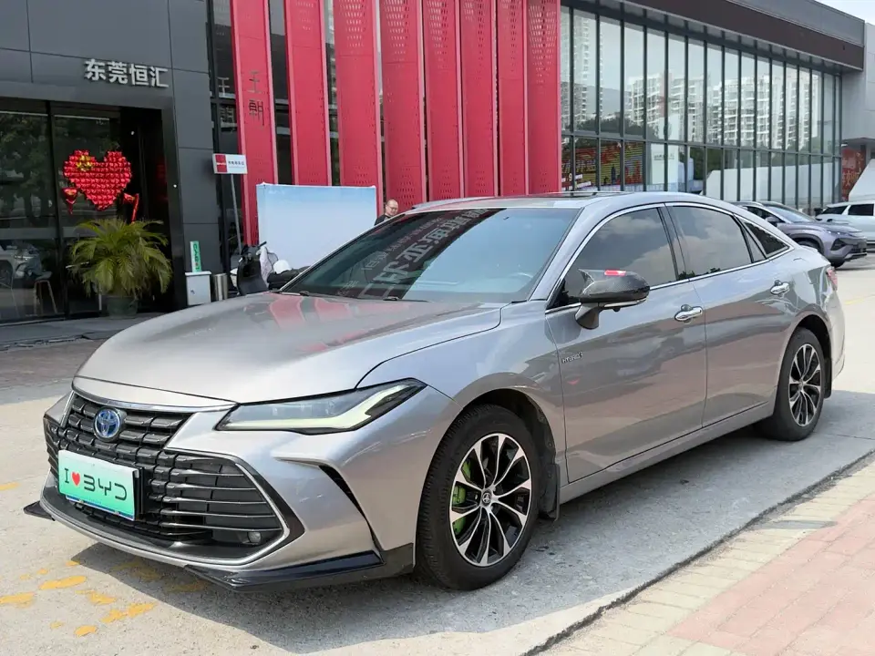 Toyota Avalon Hybrid 2.5L Luxury Edition 2023
