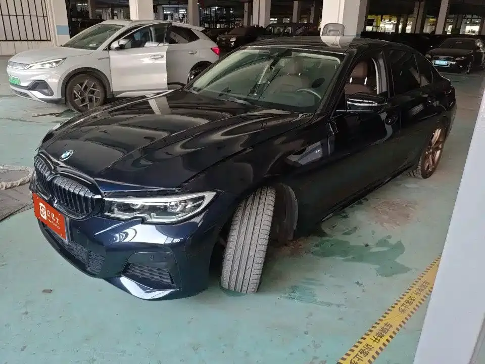 BMW 3 Series Facelift 325i M Sport Night Edition 2020