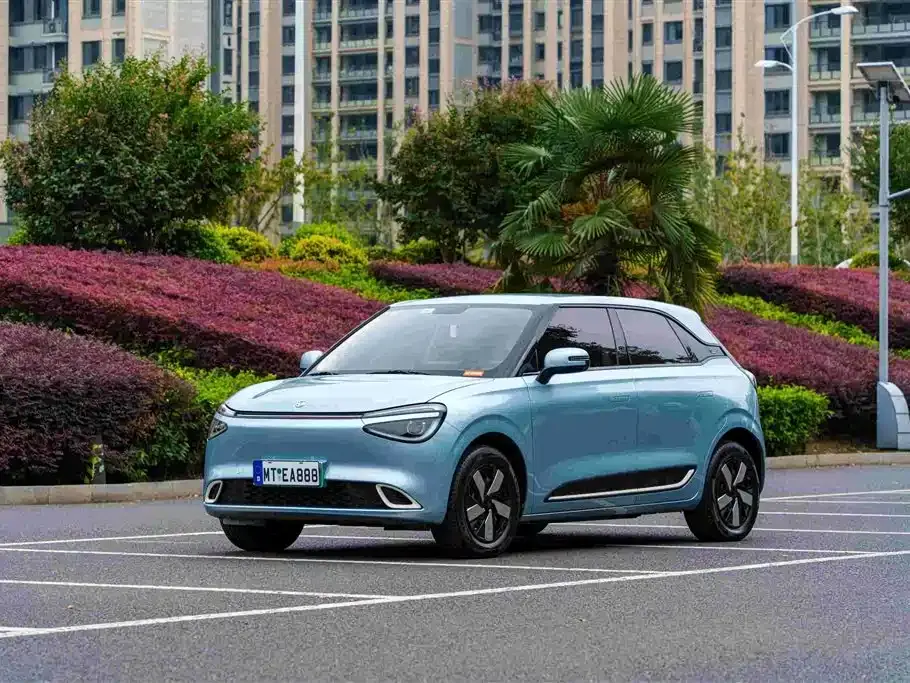 Dongfeng Yipai Nano 01 330 Air 2024