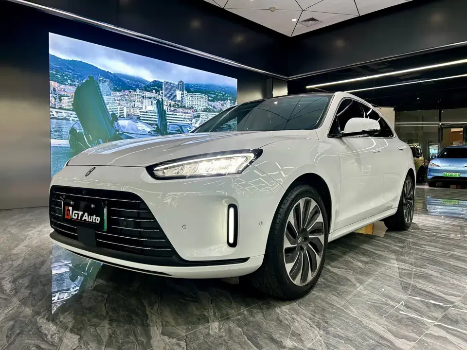 AITO Wenjie AITO M5 Extended Range AWD Performance Edition 2022