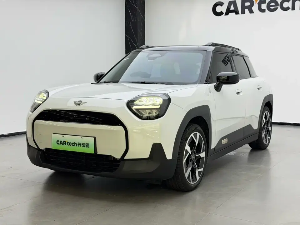 Mini Electric MINI ACEMAN E Classic 2026