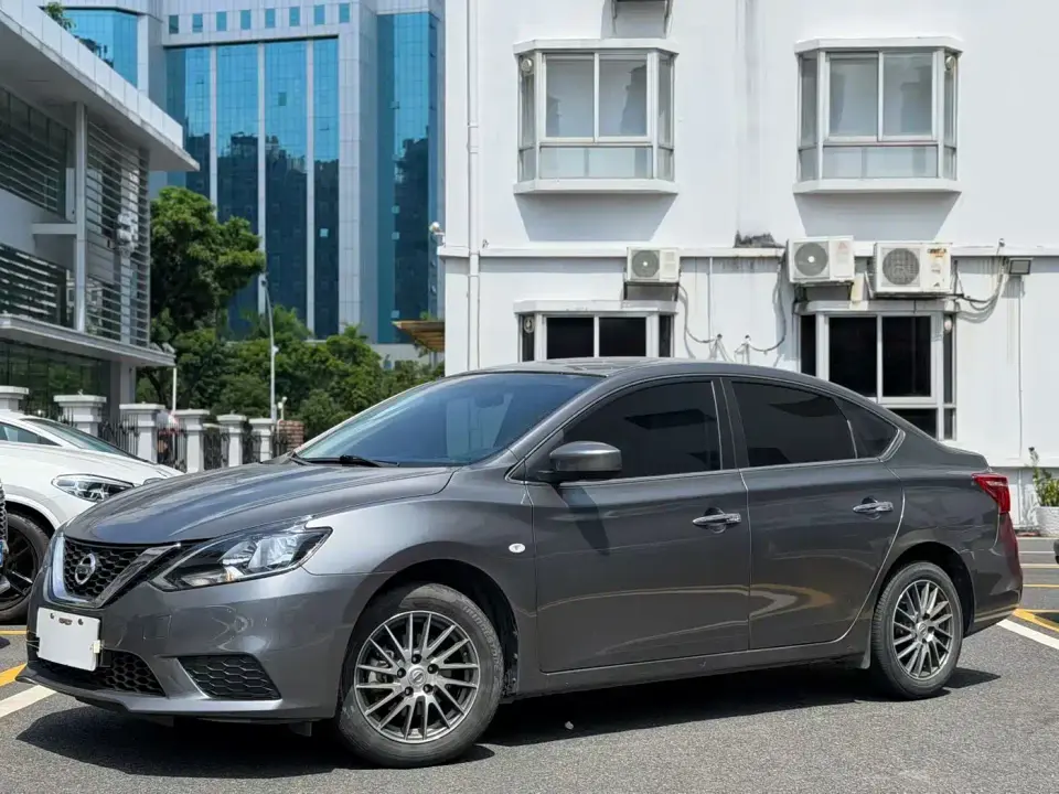 Nissan Sylphy Classic 1.6XE CVT Comfort Edition 2019