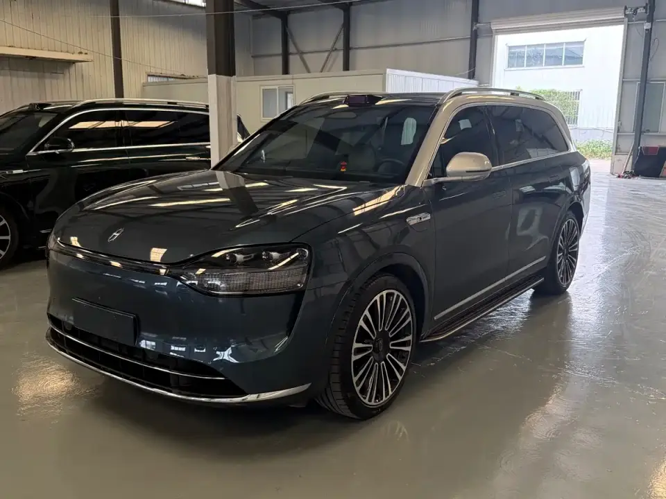 AITO Wenjie AITO M9 Extended Range Ultra 42kWh 6-Seater 2024