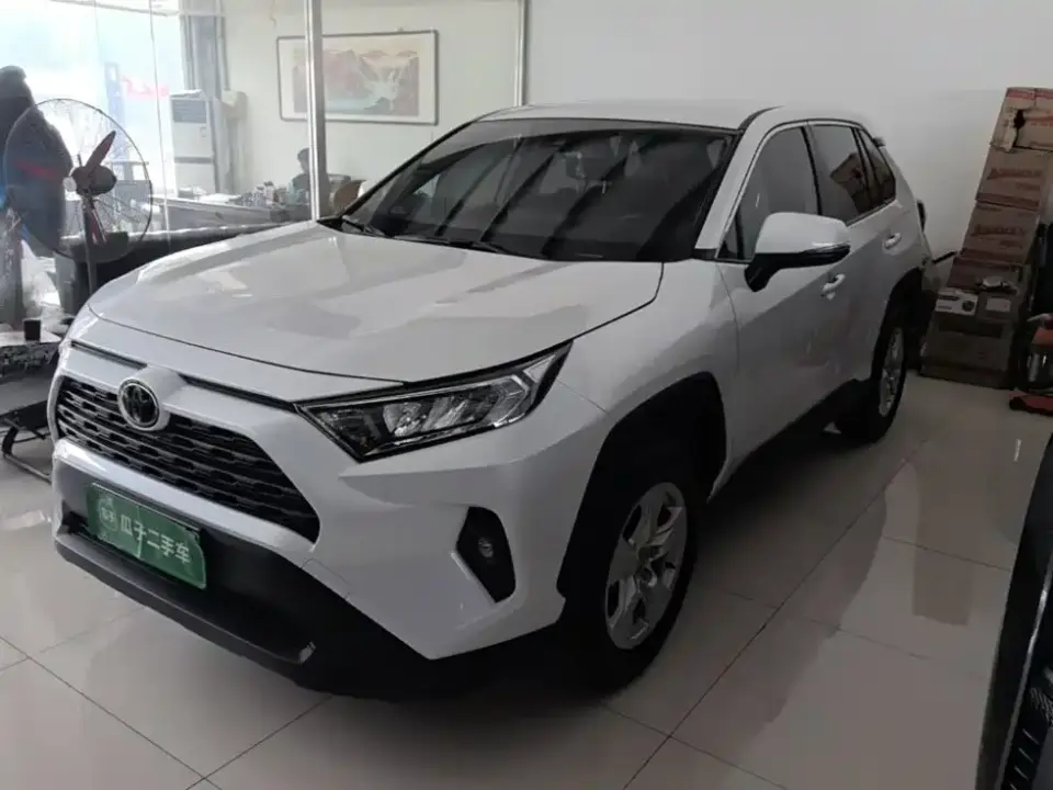Toyota RAV4 Rongfang 2.0L CVT FWD Urban Edition 2025