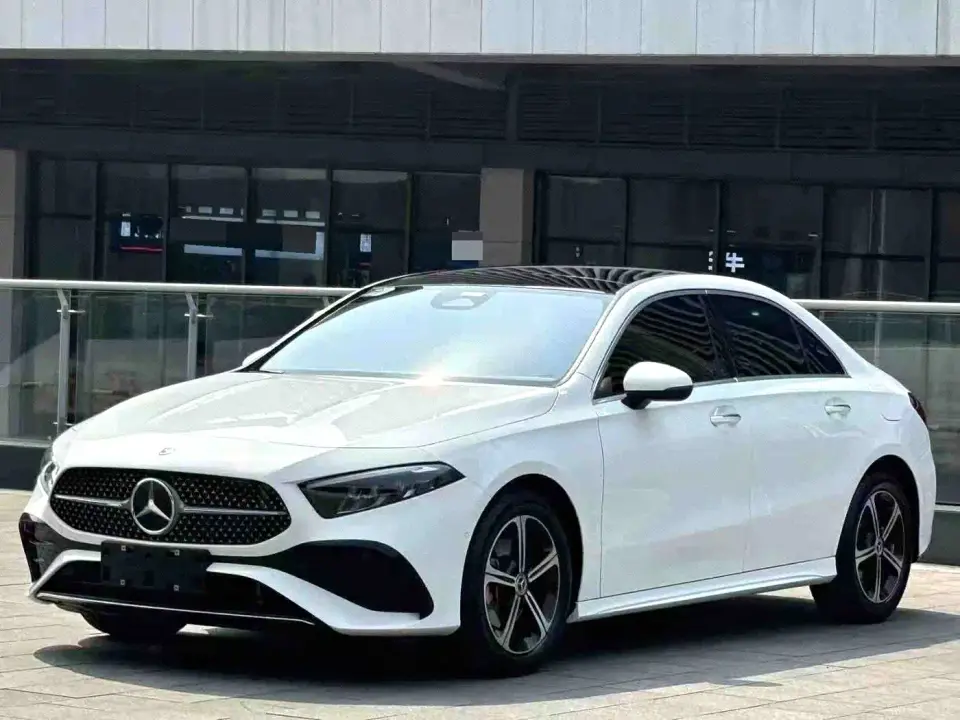 Mercedes-Benz A-Class A 200 L Fashion 2023