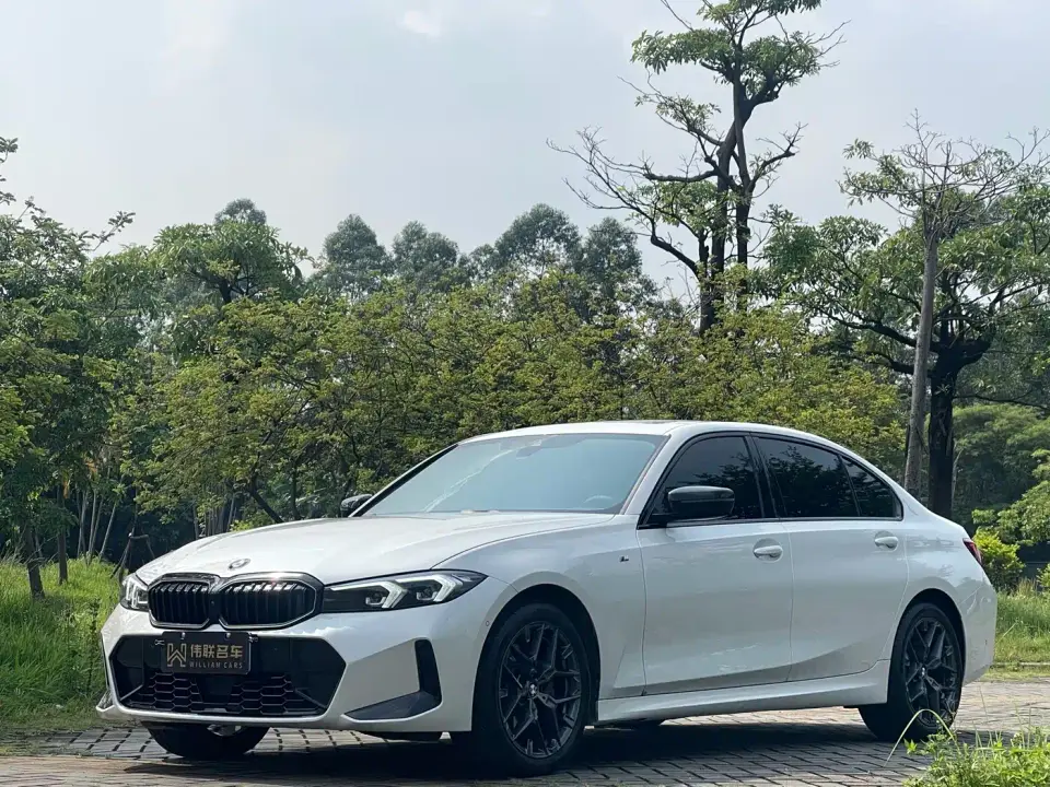 BMW 3 Series 330Li M Sport Night Edition 2025