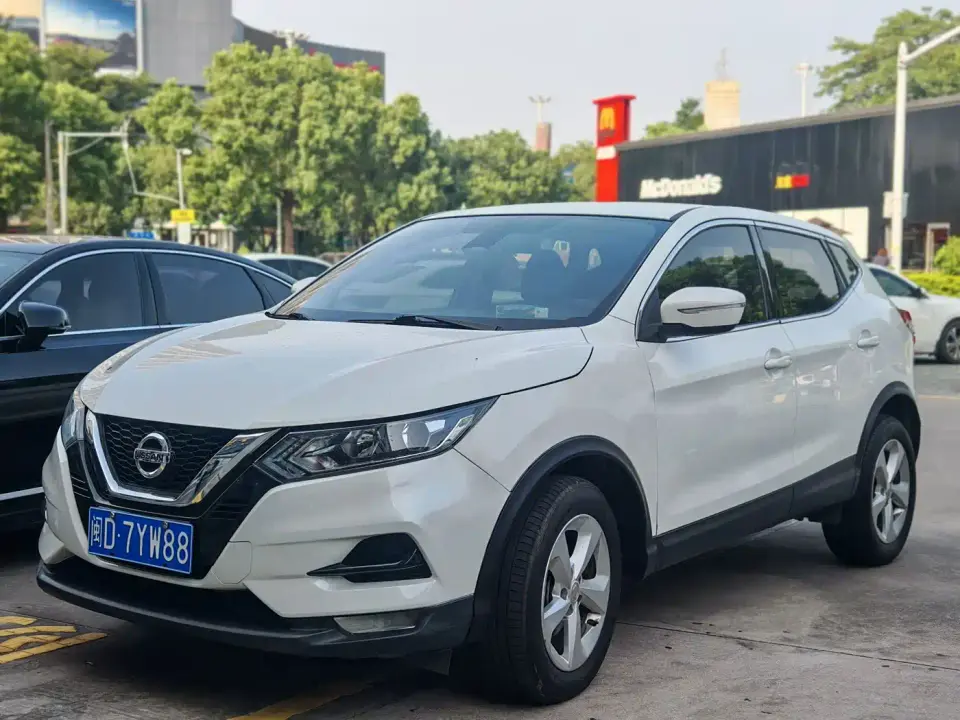 Nissan Qashqai 2.0L CVT Smart Version 2021