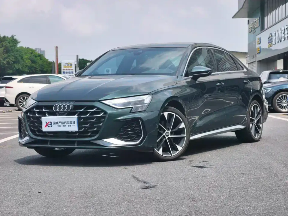 Audi A3 A3L Limousine 35TFSI Flying Premium 2025