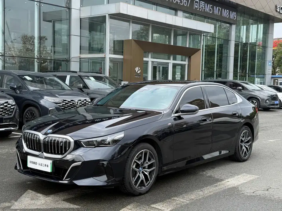 BMW i5 eDrive 40L M Sport Package 2025