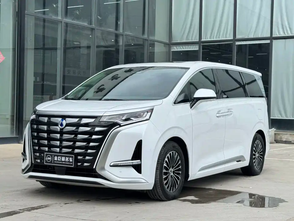 Denza D9 DM-i 970 AWD Flagship 2023