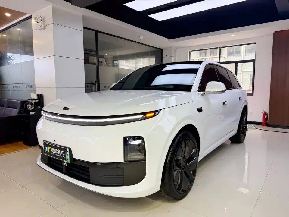 Li Auto L6 Pro 2024