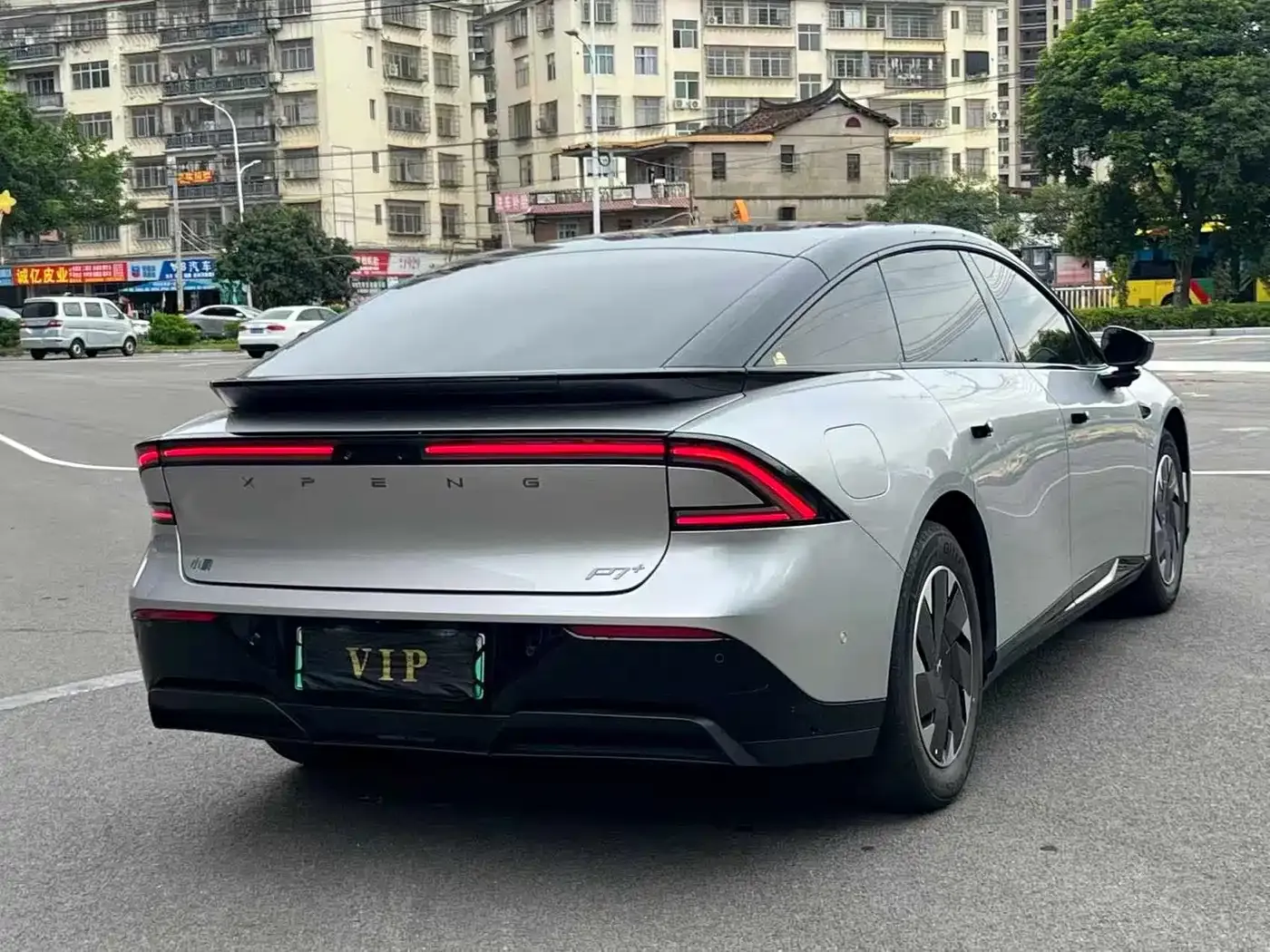 XPeng P7+ Long Range Max 2025 — фото 9