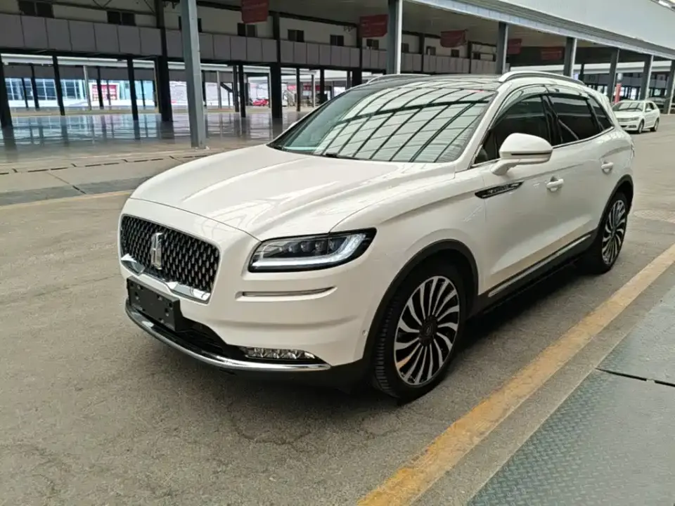 Lincoln Nautilus 2.7T AWD Presidential 2021