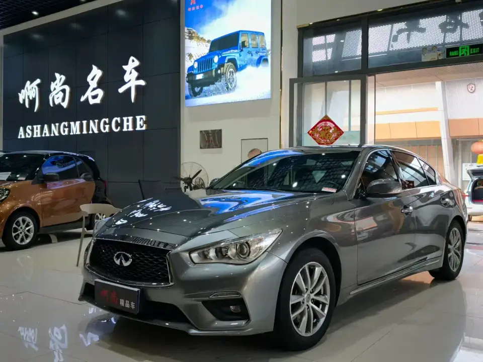 Infiniti Q50L 2.0T Comfort 2023