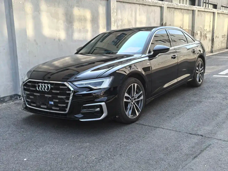 Audi A6L 40 TFSI Luxury Dynamic 2024
