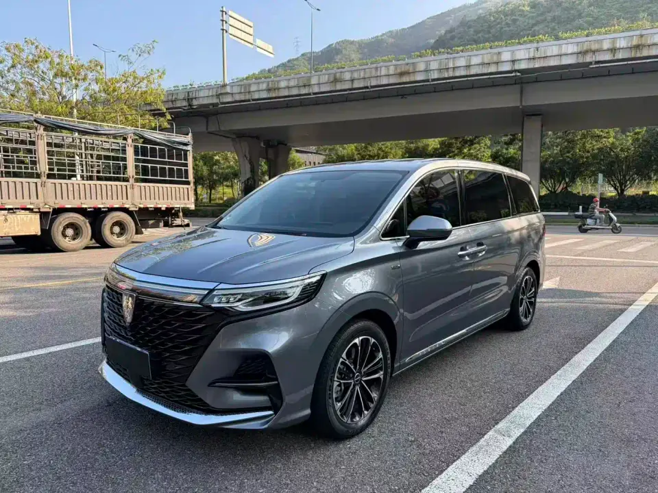 Roewe iMAX8 400TGI Comfort Edition 2023