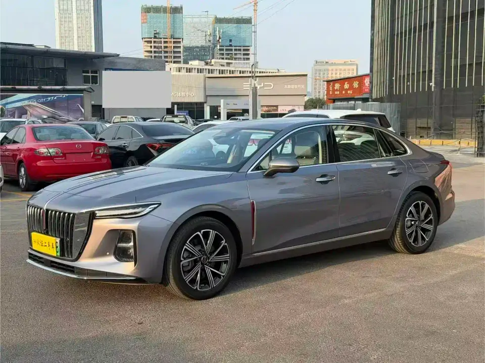 Hongqi H5 PHEV 170 Super Hybrid Edition 2025