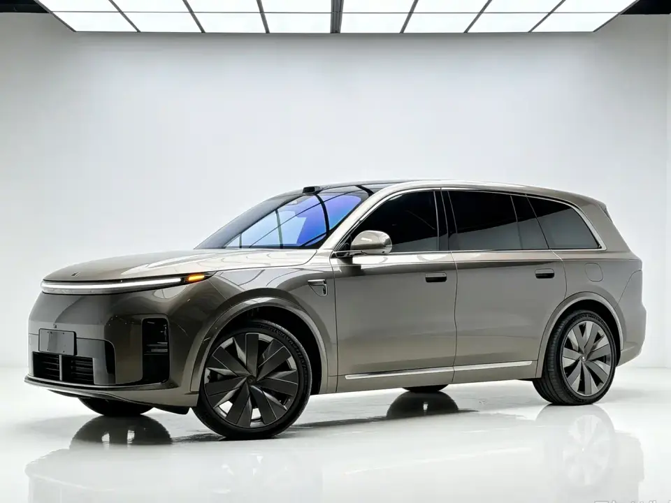 Li Auto Li Xiang L9 Base Model 2026