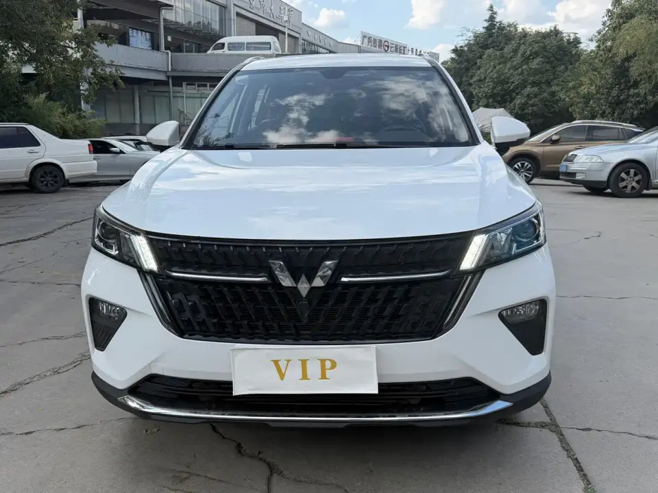 Wuling Motors Wuling Xingchen 1.5T Manual Starlight Edition 2021