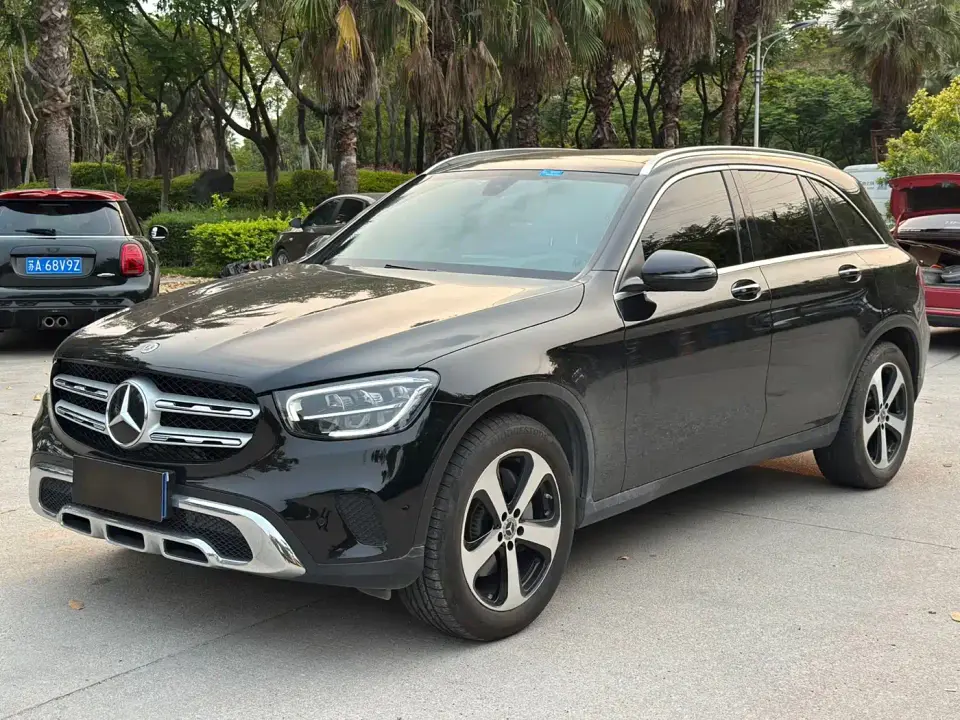 Mercedes-Benz GLC-Class Model GLC 260 L 4MATIC Dynamic Edition 2022