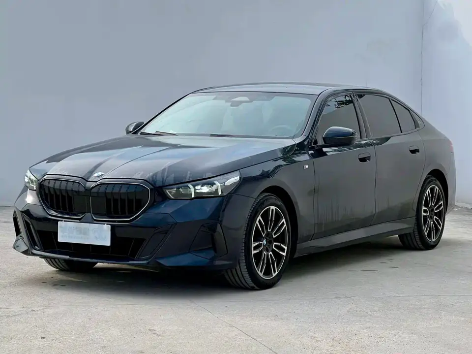 BMW 5 Series 525Li M Sport Package 2025