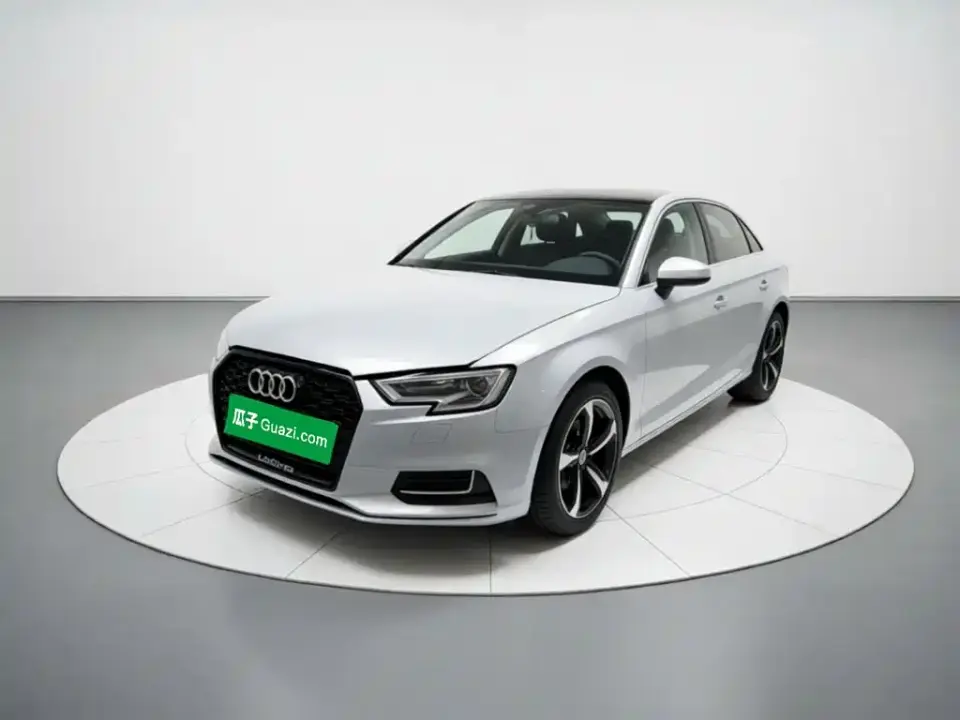 Audi A3 Facelift Limousine 35 TFSI Progressive (China VI) 2020