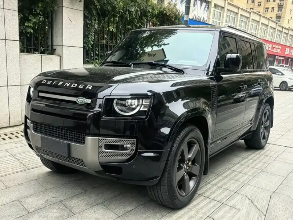 Land Rover Defender 110 3.0T P400 X-DYNAMIC HSE 2024
