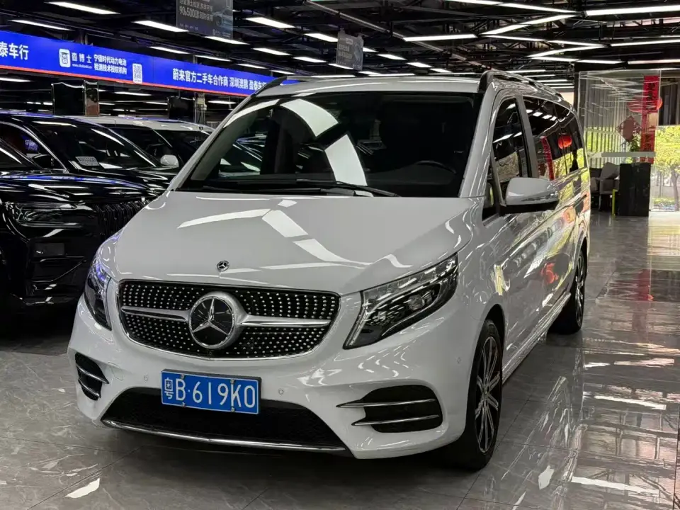 Mercedes-Benz V-Class V 260 L Long Wheelbase Luxury Edition 2022