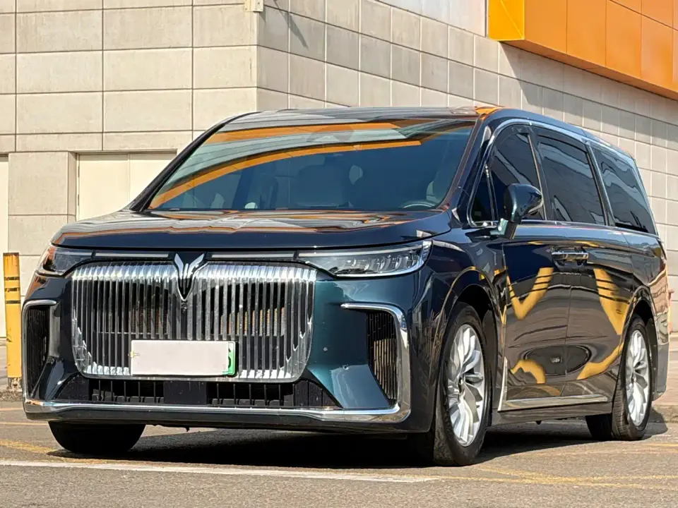 Voyah Auto Voyah Dreamer PHEV AWD Flagship Kunpeng Edition 2024