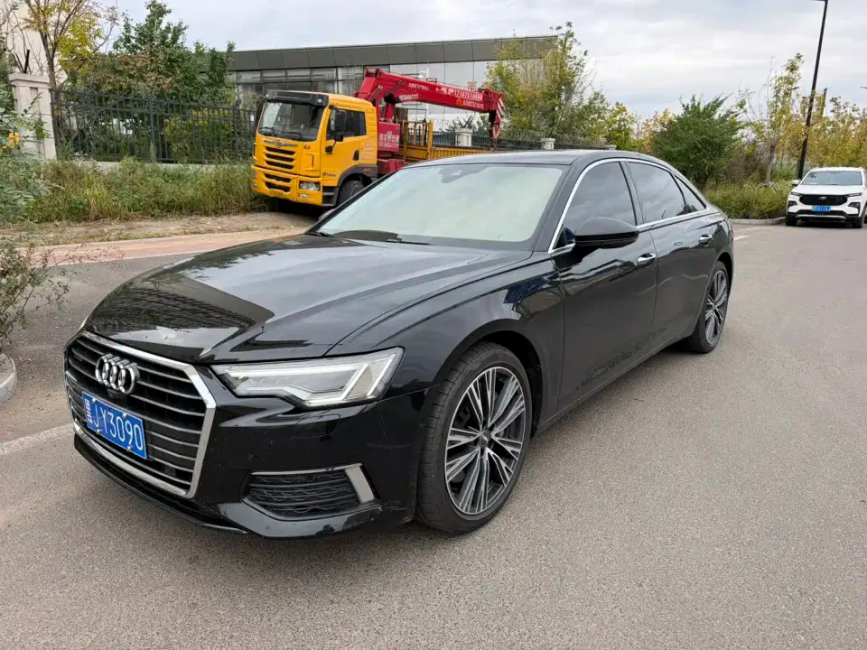 Audi A6L 55 TFSI quattro Premium Elegance 2022
