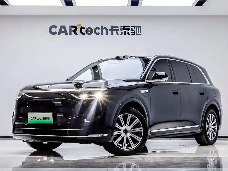 AITO Wenjie AITO M8 Range Extender Max+ Edition 53.4kWh 5-seater 2025