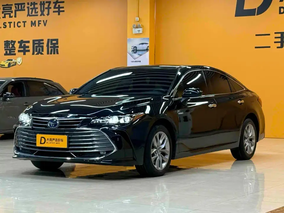 Toyota Avalon Hybrid 2.5L Luxury Edition 2022