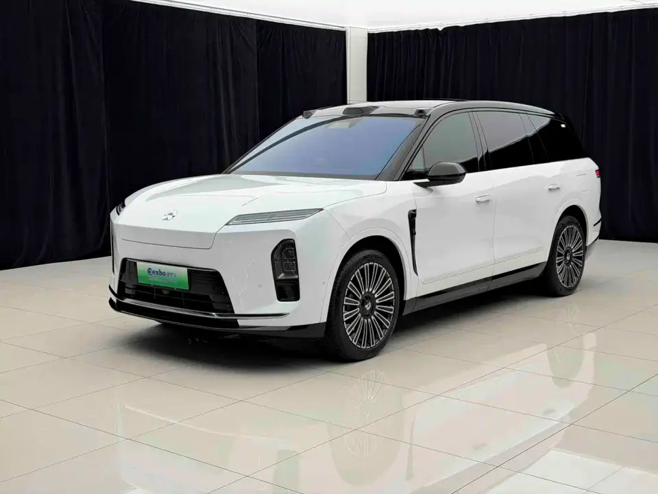 NIO ES8 Model 6-Seat Executive Luxury Edition 2025