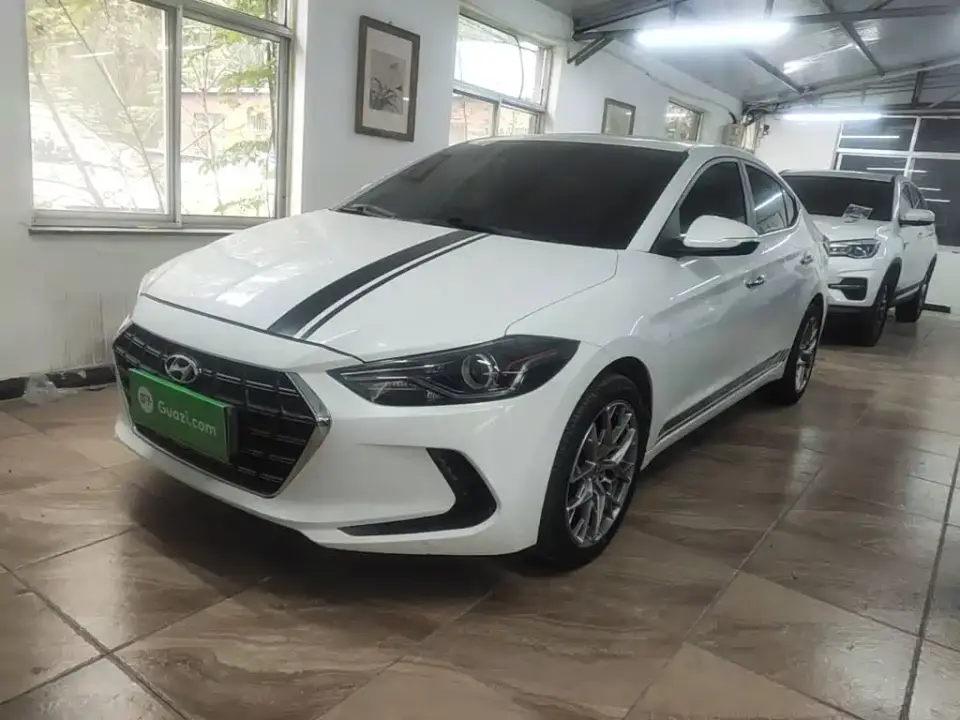 Hyundai Elantra 1.5L CVT Smart Style·Elite 2020
