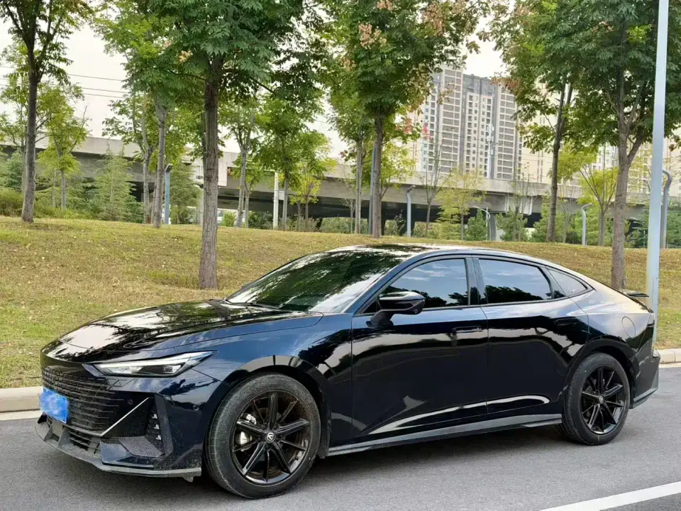 Changan UNI-V 1.5T Premium Model 2022