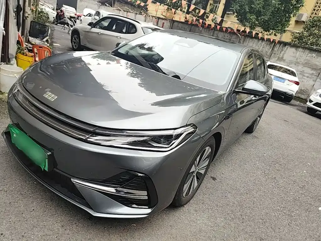 Geely Galaxy Galaxy A7 EM-i 150km Explorer+ Edition 2025
