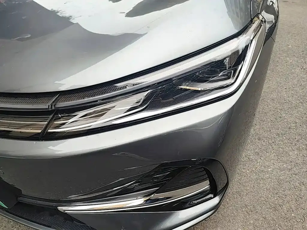 Geely Galaxy Galaxy A7 EM-i 150km Explorer+ Edition 2025 — фото 24