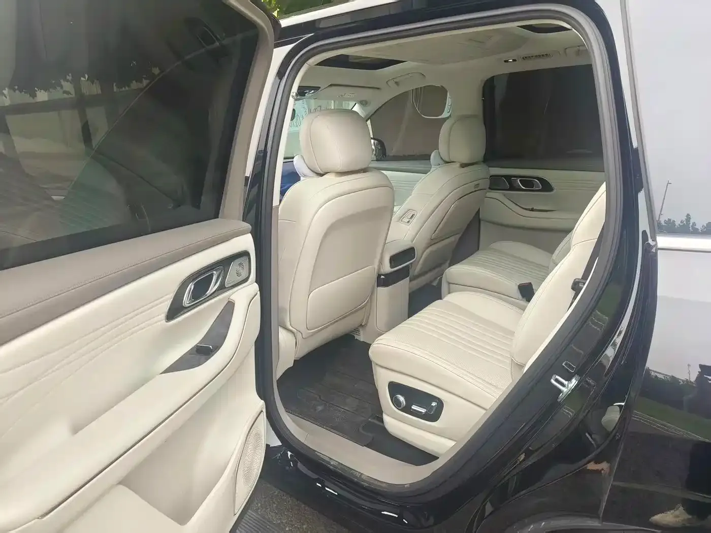 Geely Galaxy Galaxy M9 Base Model 2025 — фото 9