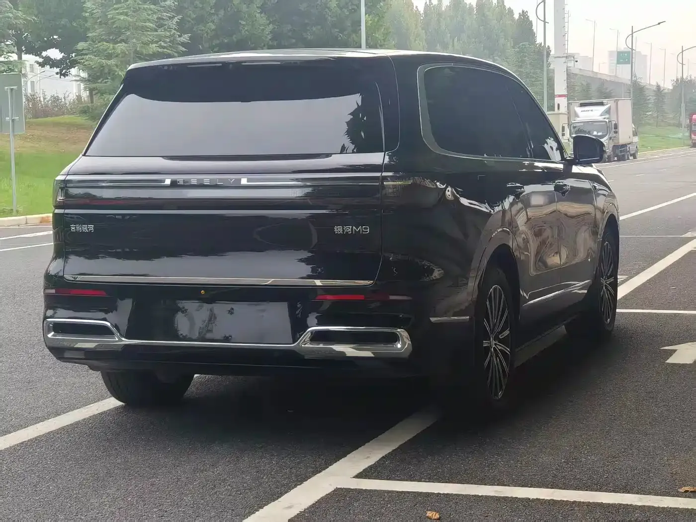 Geely Galaxy Galaxy M9 Base Model 2025 — фото 4