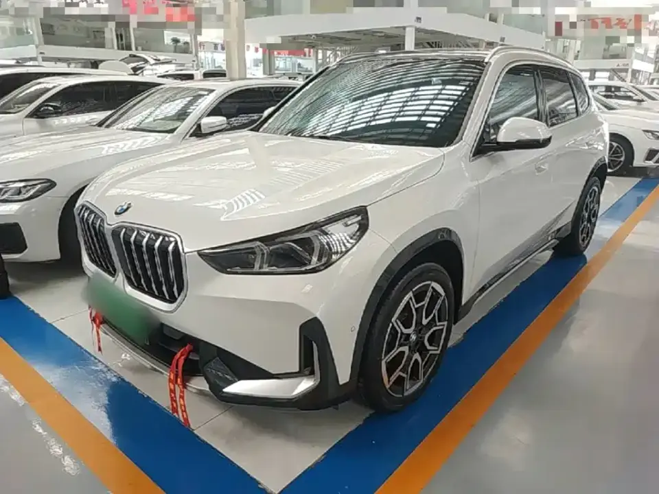 BMW X1 sDrive25Li X Design Package 2025
