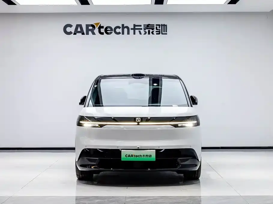 Zeekr MIX Smart Driving Edition 2026
