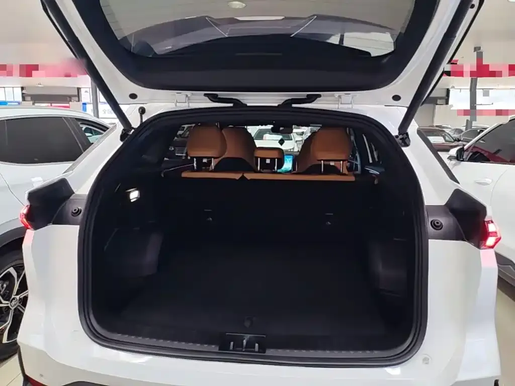 Geely Galaxy Galaxy L7 1.5T 115km MAX 2023 — фото 19
