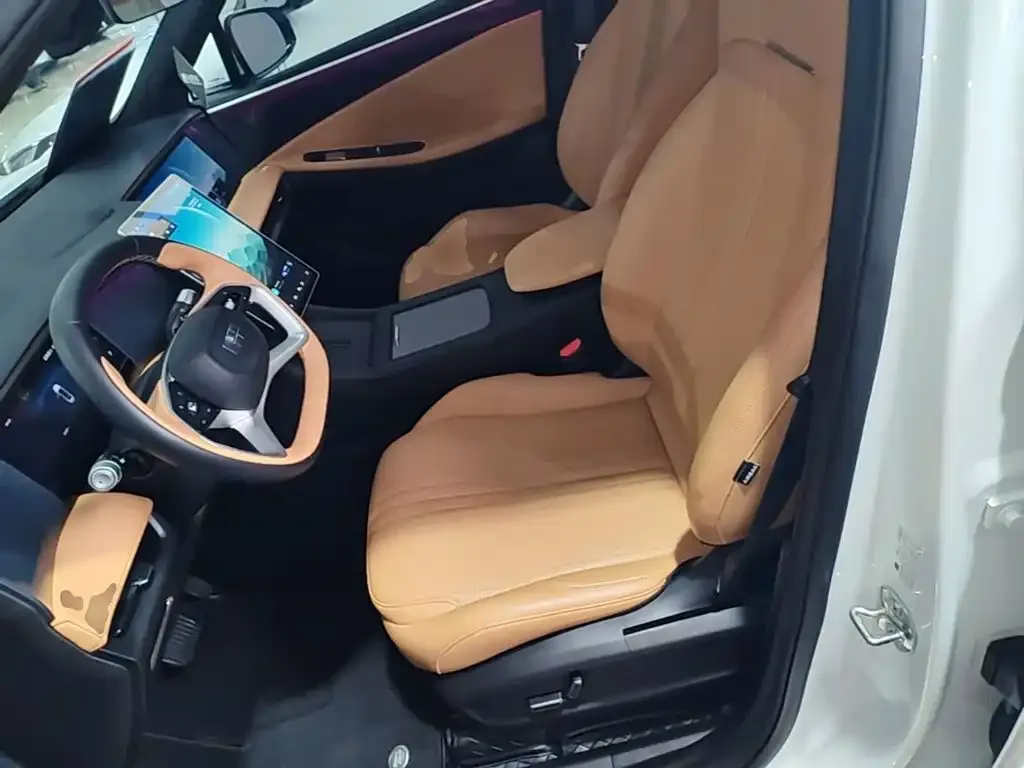 Geely Galaxy Galaxy L7 1.5T 115km MAX 2023 — фото 15