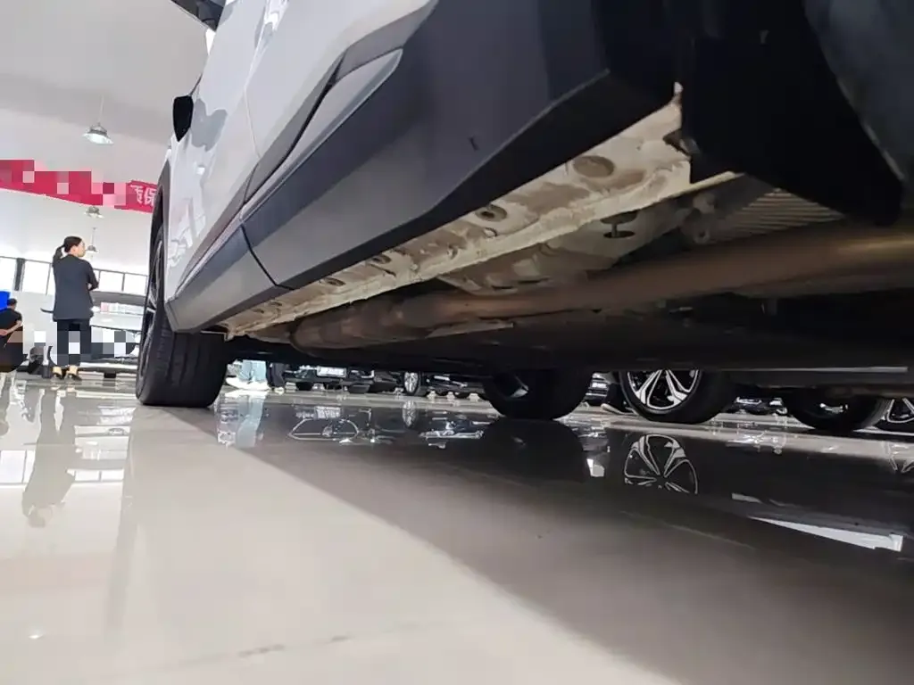 Geely Galaxy Galaxy L7 1.5T 115km MAX 2023 — фото 22