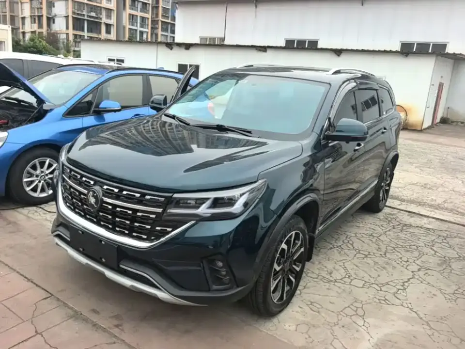 Dongfeng Fengxing Fengxing T5 Golden Age 1.5T Automatic Far Dream 7-seater 2023