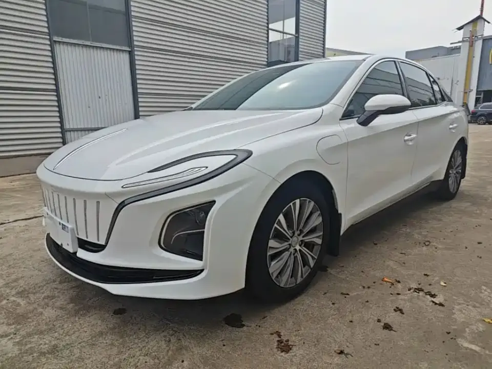 Hongqi E-QM5 620km PLUS 2023
