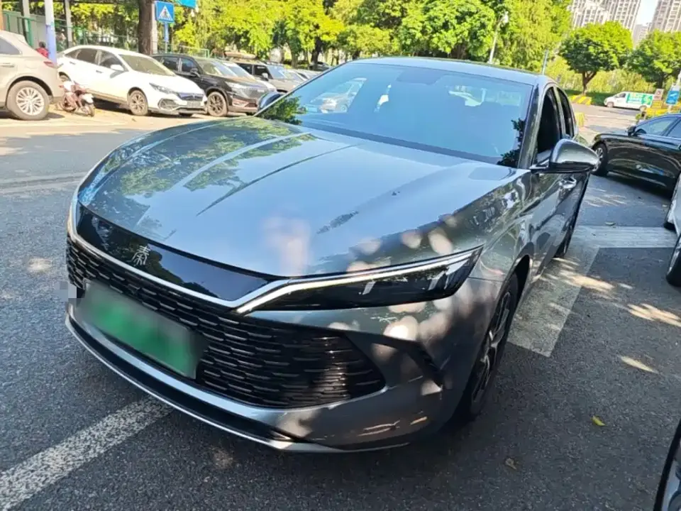 BYD Qin L DM-i 120KM Leading 2024