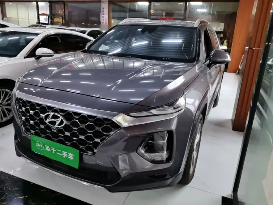 Hyundai Santa Fe 380 TGDi DLX Auto 2WD Smart Premium PLUS China VI 2019