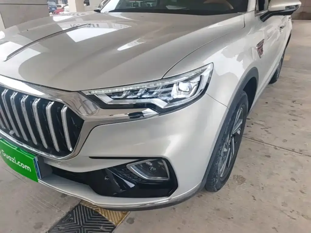 Hongqi HS5 Facelift 2.0T Smart Flag Enjoyment Edition 2022 — фото 24