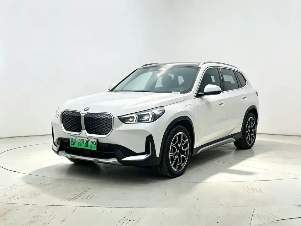 BMW iX1 xDrive30L X Design Package 2023